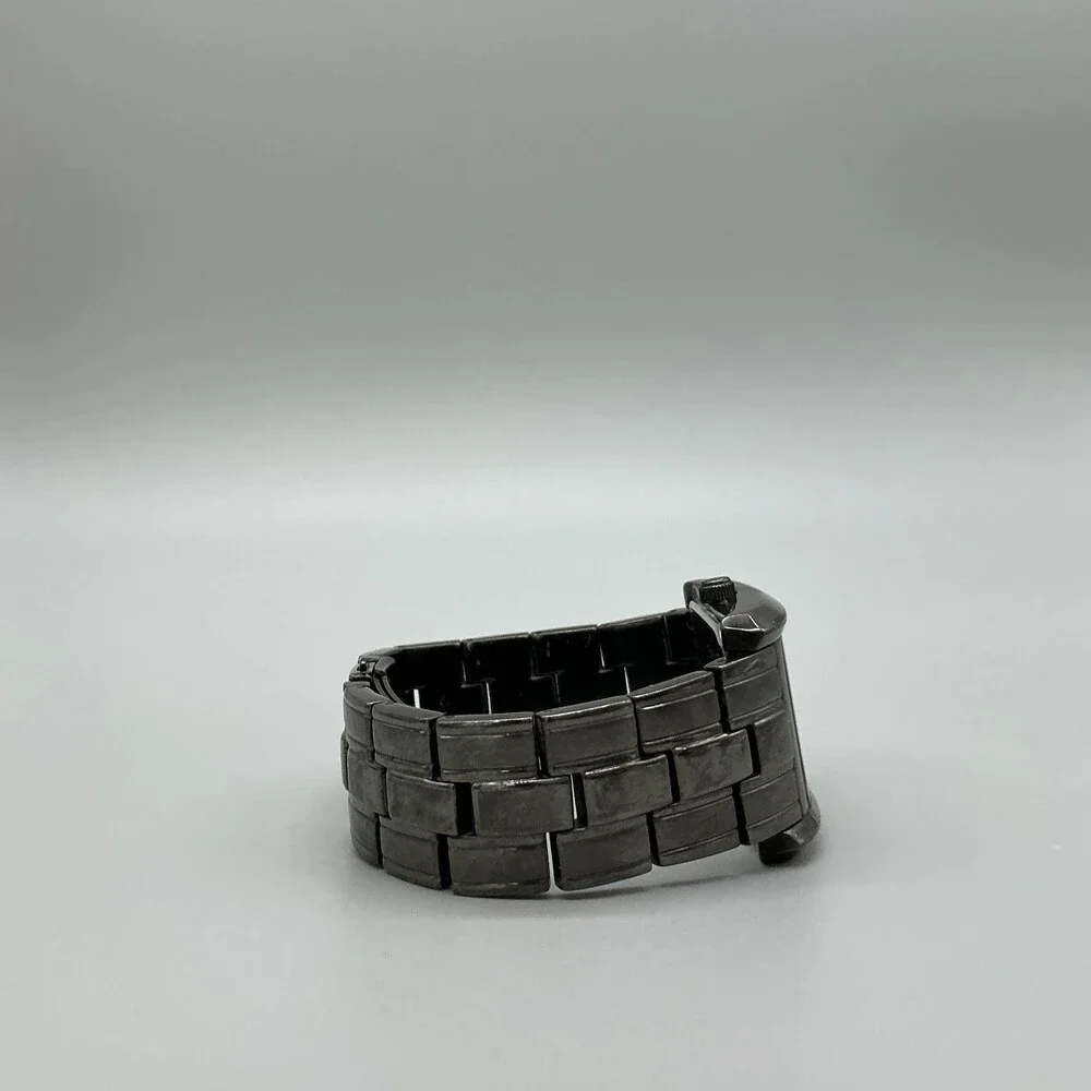 Relic Mens Watch 31mm Black Dial Gunmetal Silver Tone ZR77133 New Battery 7
